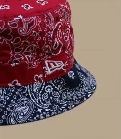 NEW ERA Bucket Paisley Scarlet 5 NEW ERA Bucket Paisley Scarlet -NEW ERA Magasin bucket paisley scarlet 2