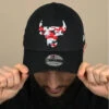 NEW ERA Casquette Wild Camo 940 Bulls Balck Red
