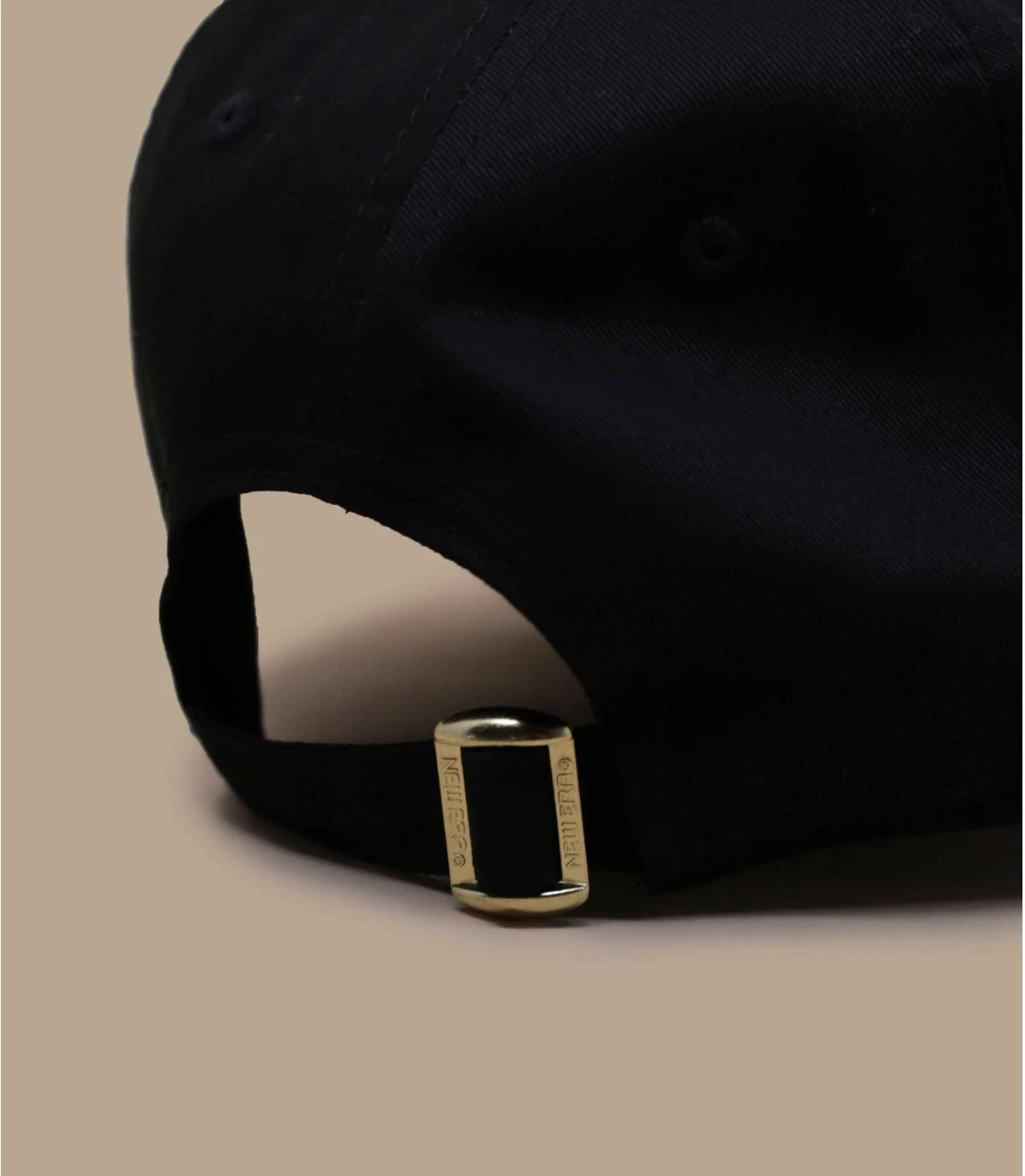 NEW ERA Casquette Wmn Floral Metallic 940 NY Black 5 NEW ERA Casquette Wmn Floral Metallic 940 NY Black â Image 5