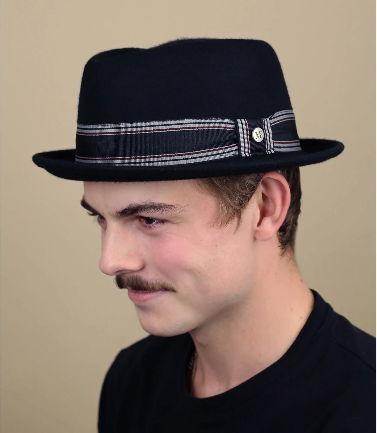 Edern Noir 1 Edern Noir