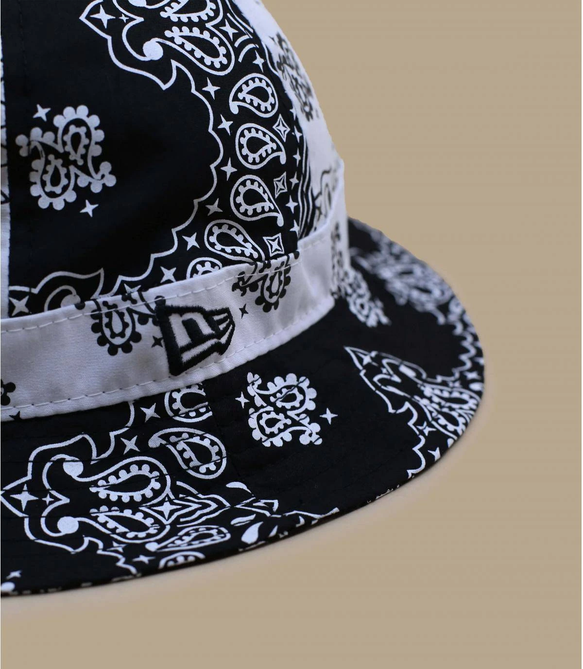 NEW ERA Explorer Bucket Paisley Black 3 NEW ERA Explorer Bucket Paisley Black â Image 3