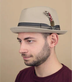 Brixton Gain Light Fawn