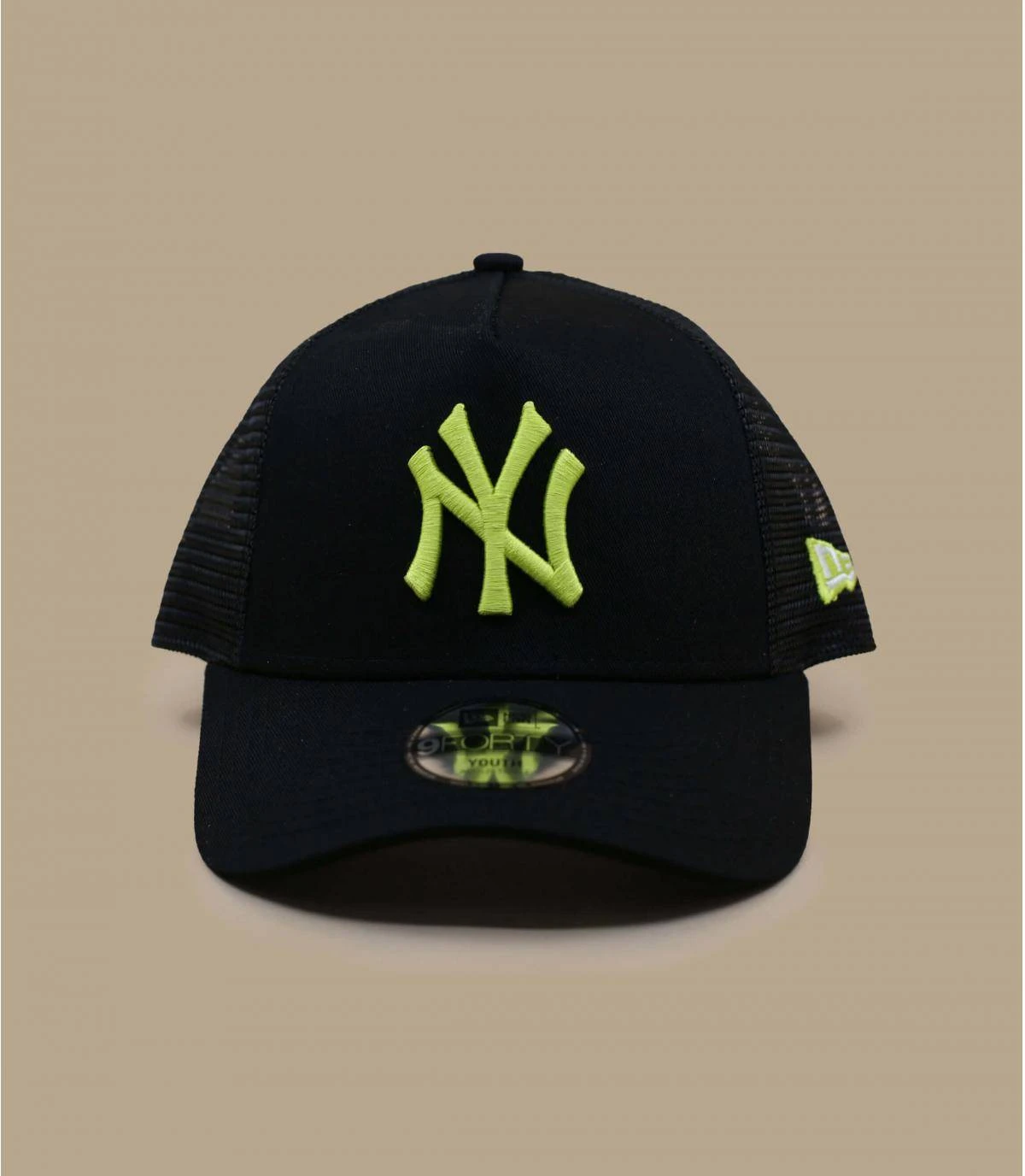 NEW ERA Kids Trucker League Ess NY Black Upper Yellow 2 NEW ERA Kids Trucker League Ess NY Black Upper Yellow – Image 2