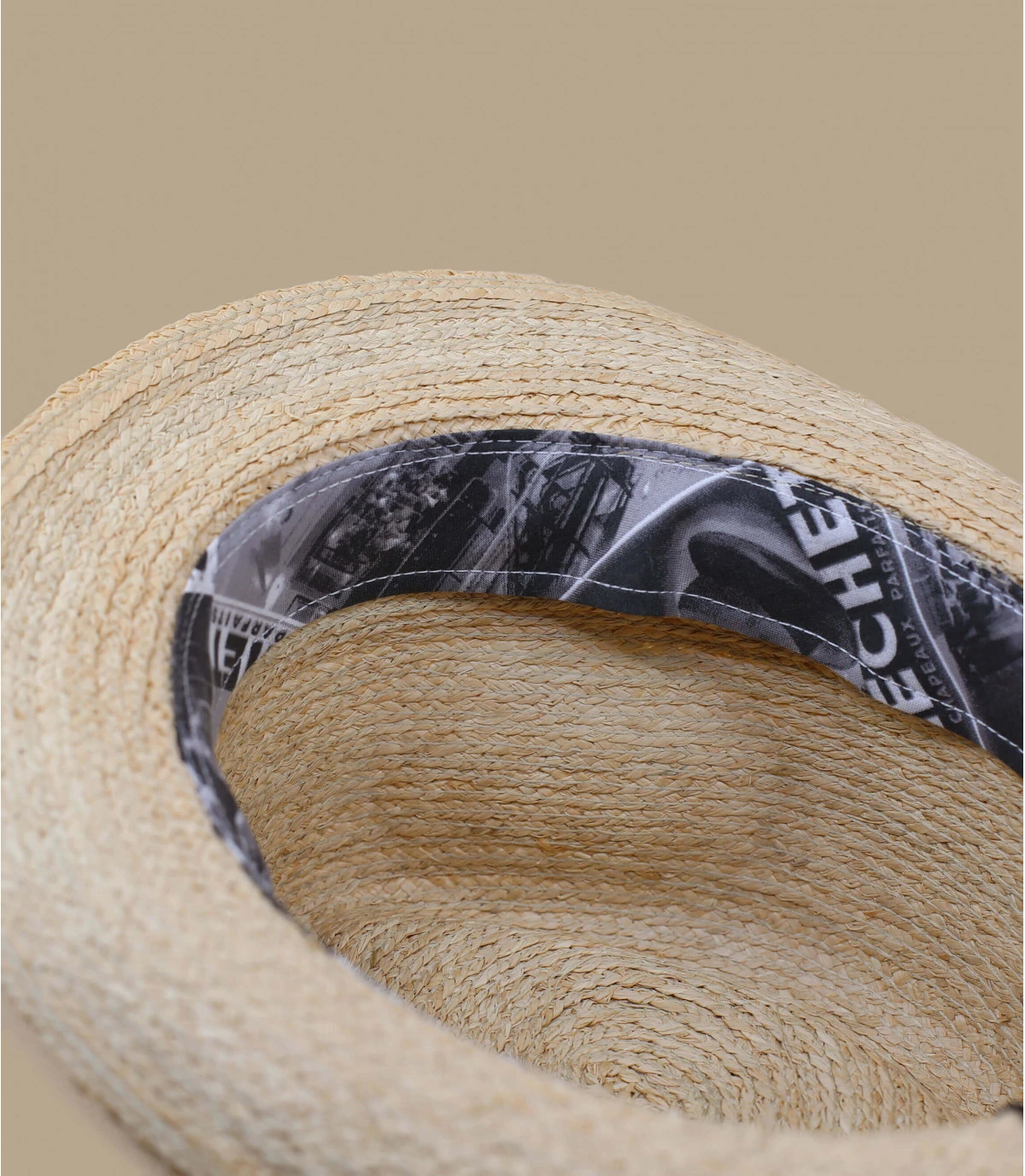 Mateo Raphia 4 Mateo Raphia – Image 4