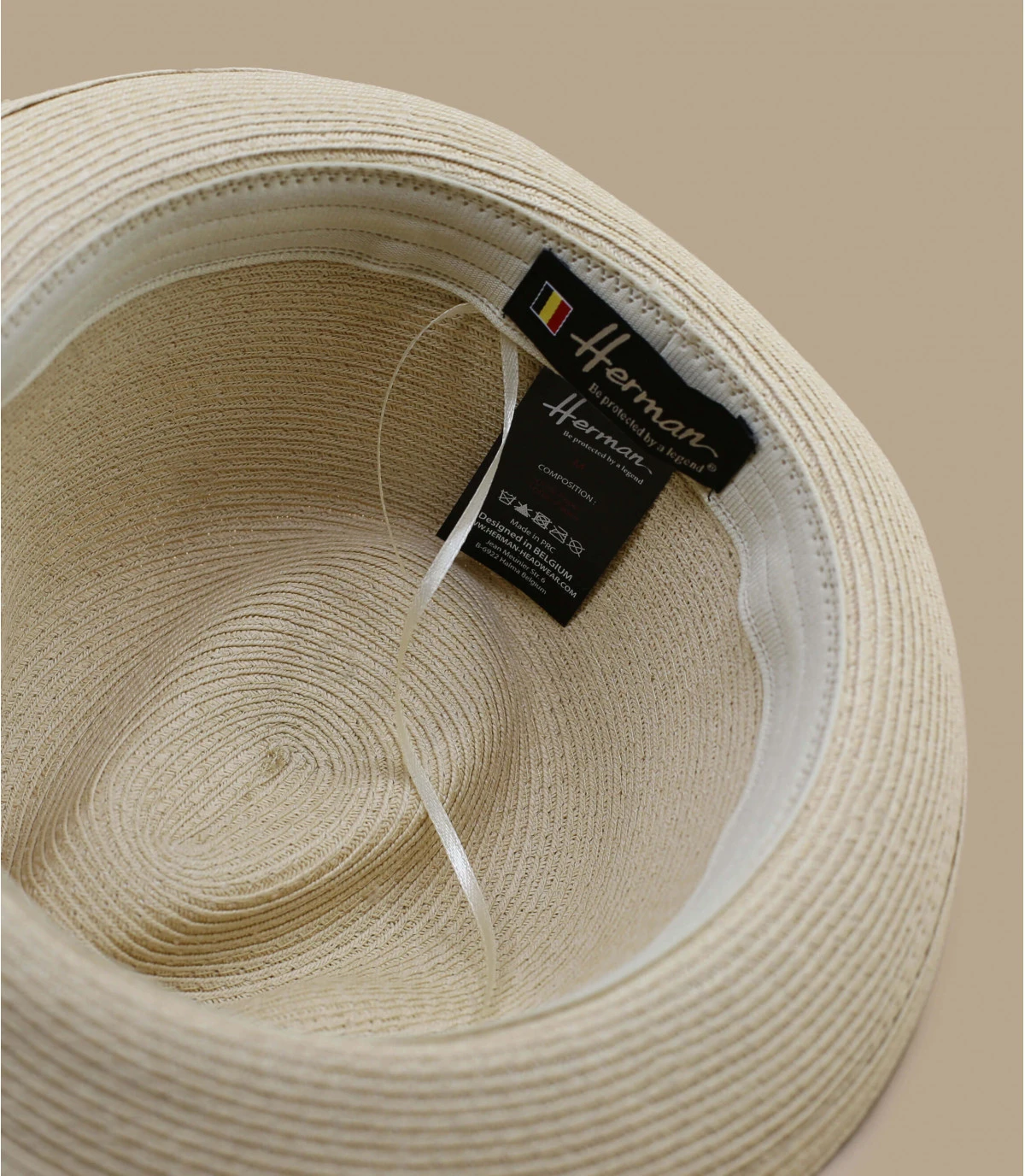 Newman Exotic Black 3 Newman Exotic Black – Image 3