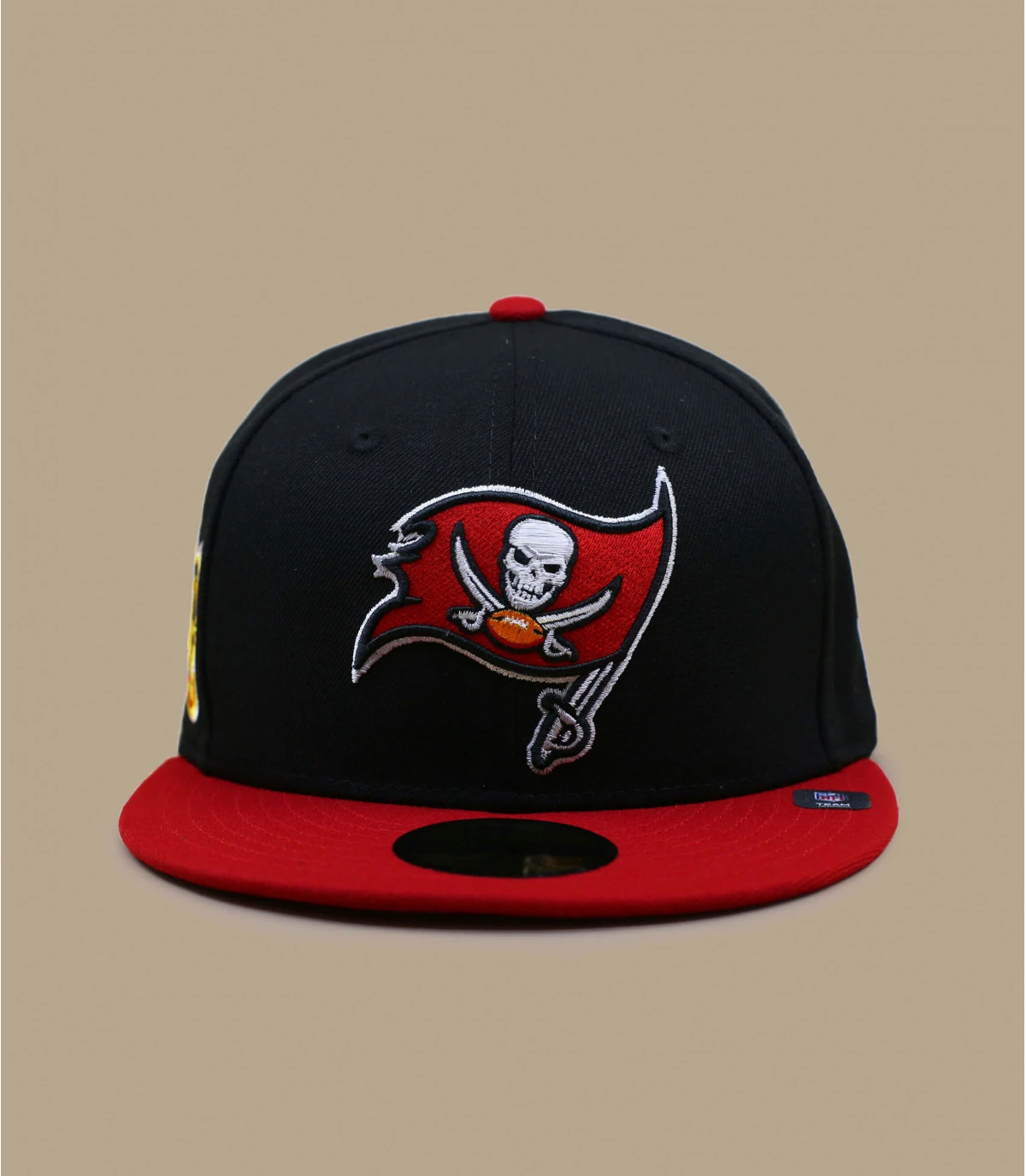 NEW ERA Side Patch 5950 Buccaneers Black 3 NEW ERA Side Patch 5950 Buccaneers Black – Image 3
