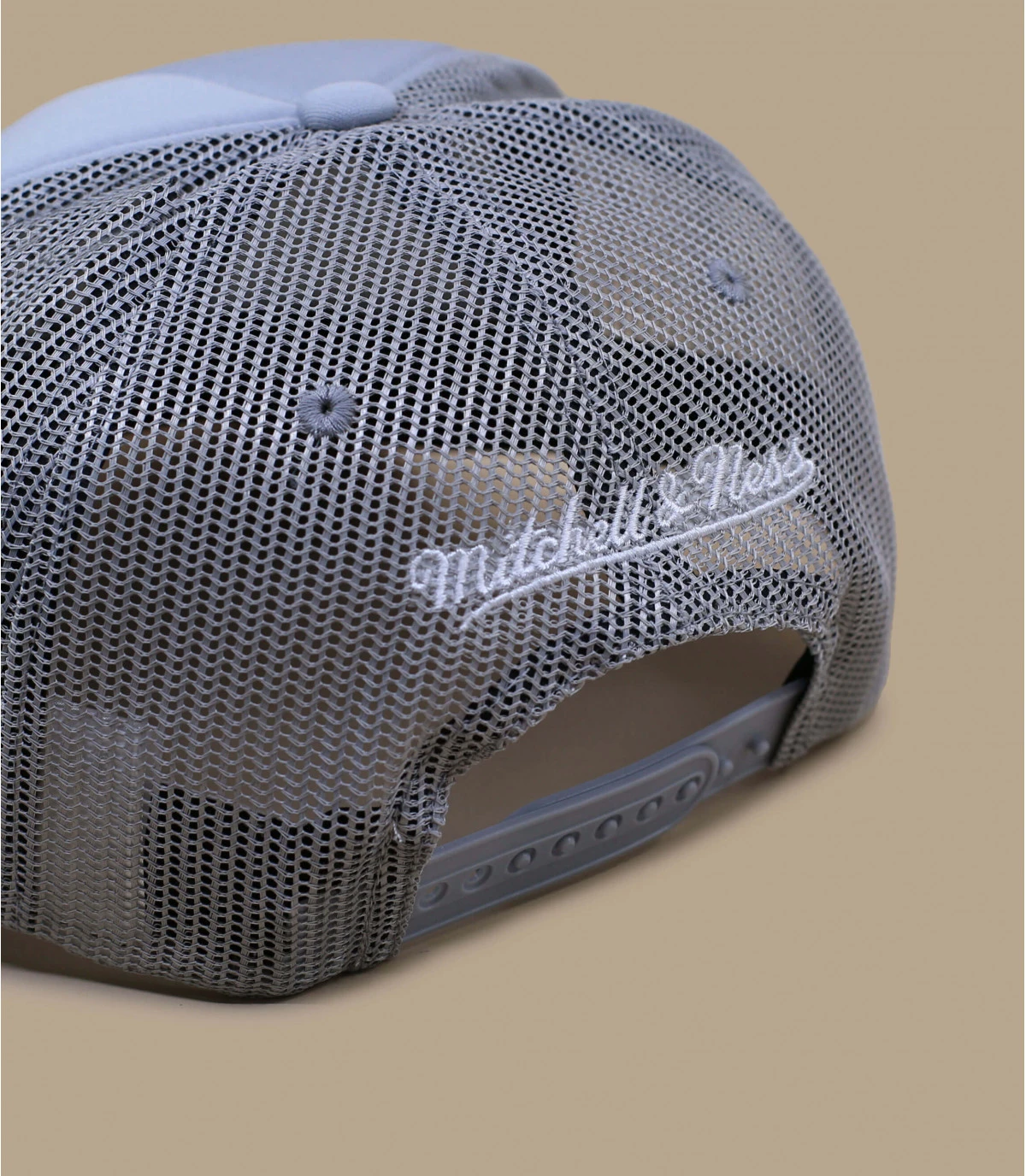 Mitchell & Ness Trucker Keep On Truckin Nets 5 Mitchell & Ness Trucker Keep On Truckin Nets – Image 5